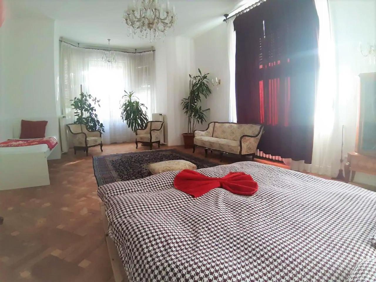 Rooms In Prague-Big+Comfy Esterno foto