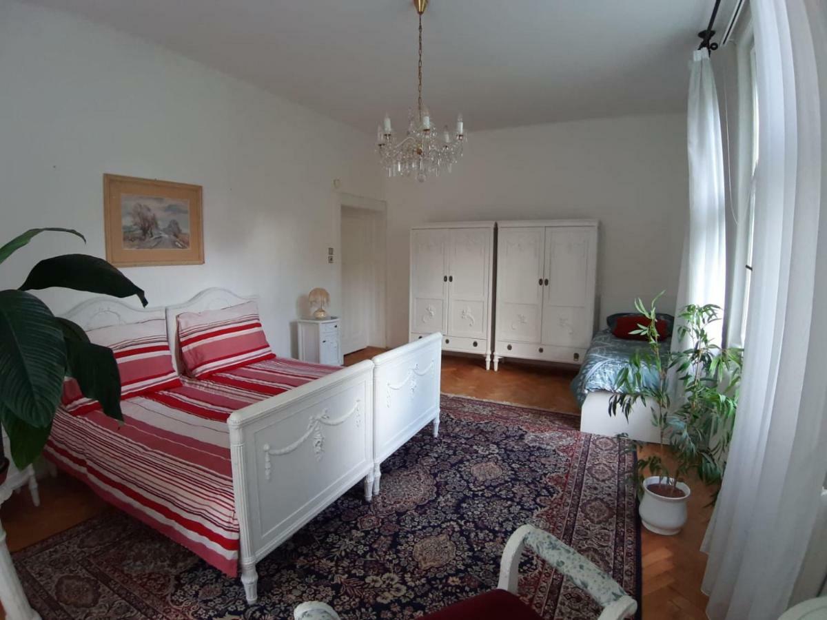 Rooms In Prague-Big+Comfy Esterno foto