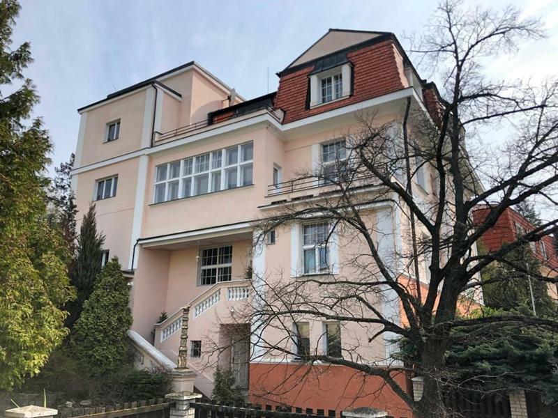 Rooms In Prague-Big+Comfy Esterno foto